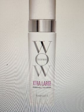 Color WOW XTRA LARGE Bombshell Volumizer - White
